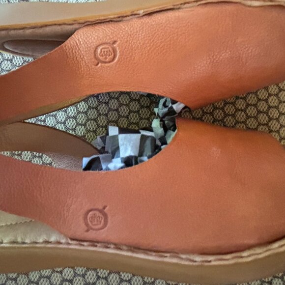 Born Inlet leather shoes- Size 7 - Picture 3 of 3